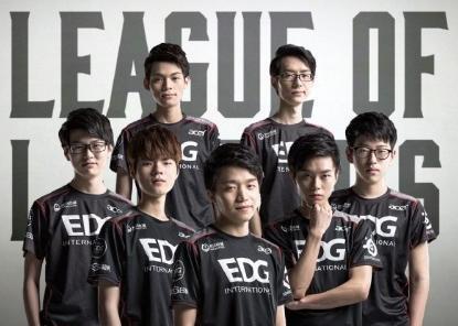 罗马诺：巴萨即将敲定19岁瑞典新星 巴德吉转会进入最后阶段